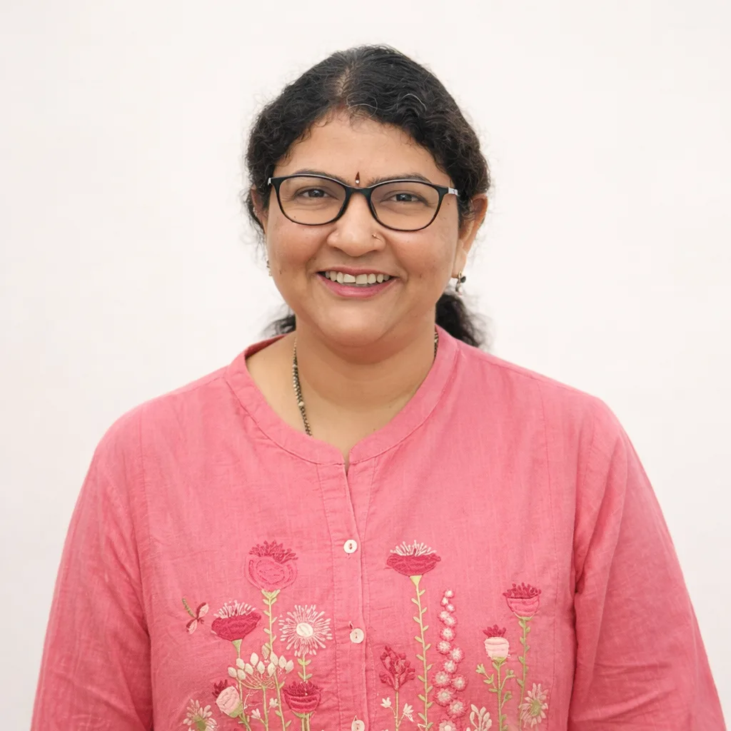 Sri Satya Sai Kiranmayi R